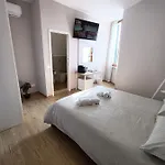 Le Tre Vele Otel