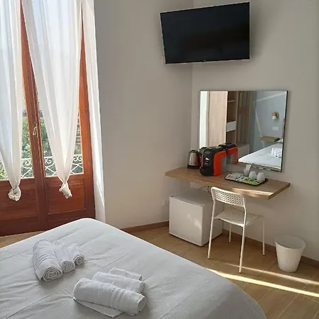 Le Tre Vele Guest house *